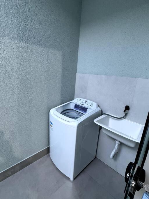 3-studio Prox Uel E Catuai C/ar Apartamento